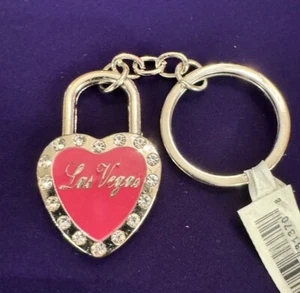 Las Vegas Pink Heart Rhinestone Keychain Silver Tone Souvenir - Picture 1 of 7