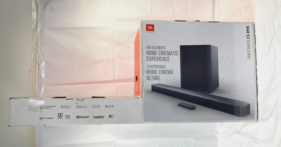 JBL Bar 5.1 环绕式家庭娱乐无线音响系统带杜比 - 黑色 — 第 1/1 张图片