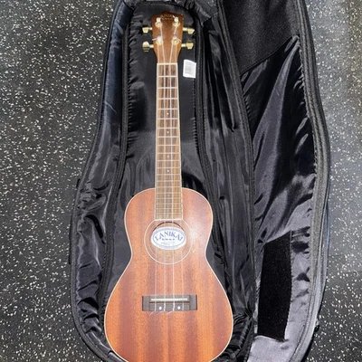 Lanikai LU22CGC Concert Ukulele + RoadRunner Soft Shell Case Excellent Condition - Image 1 of 4