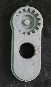 Vintage Singer Metal Buttonhole Eyelet Template Buttonholer Cam Die-Hard-to-Find - Picture 1 of 5
