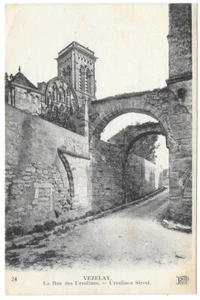 VÉZELAY 89 La Rue des Ursulines CPA à dos vert non circulée non daté ND Photo - Picture 1 of 2