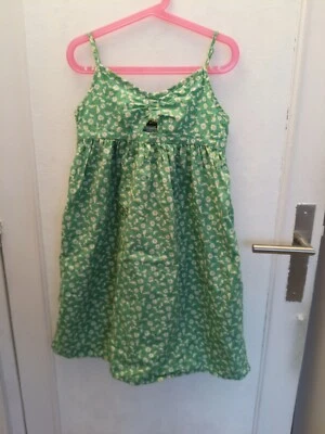 Robe verte fleurs Kiabi Taille 10 ans - Photo 1/2