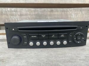 Autoradio Radio CD Bluetooth RD45 Citroen Peugeot  Top Zustand
