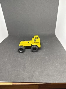Tonka 2003 Hasbro Diecast Model Tractor Happy Meal - Picture 1 of 2