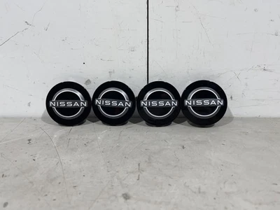 Nissan Juke MK2 F16 2020-2026 JUEGO DE TAPAS CENTRALES ORIGINALES Foto 1 de 4