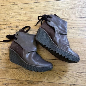 FLY London Size 39 -8-8.5 Brown Suede Yama Wedge Ankle Boot Ruched Tie EUC - Picture 1 of 11
