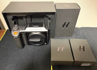 Hasselblad X1DⅡ 50C battery charger set【Excellent】【From Japan】 - Image 1 of 4
