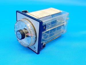 Schleicher DZ852-SL relè temporizzato DZ 52-SL microrelè timer 0-60h IVA inclusa - Foto 1 di 5