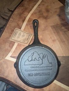 OLD MOUNTAIN CAST IRON SKILLET DOUBLE SPOUT 8 " New - Picture 1 of 4