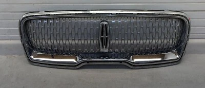 OEM 2019 2020 2021 LINCOLN AVIATOR PARACHOQUES DELANTERO REJILLA SUPERIOR KA1B-8200-ACW Foto 1 de 4
