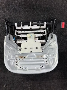 Mercedes GLA CLA Class Seat Track Passenger Side RH 2015 2020 A0009104410 - Bild 1 von 14