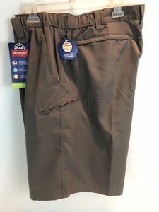 WRANGLER PERFORMANCE HYBRID MULTI-POCKET OUTDOOR CARGO SHORTS MEN SZ VARIATION - Picture 1 of 7