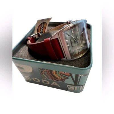 NUEVO CON ETIQUETAS-Reloj Fossil Correa Marrón Cuero con Cara Plateada De Colección Foto 1 de 4