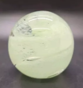 Art glass paperweight pale green Swirl - Picture 1 of 5