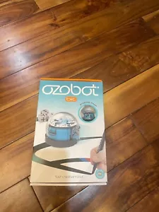 Robot programable Ozobot Bit Starter Pack, STEM, azul alto, # OZO-040201-03, 2016 - Imagen 1 de 3