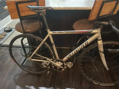 Bicicleta de Pista Especializada Langster Comp Engranaje Fijo Tamaño 54 Completo Uso Mínimo Foto 1 de 4