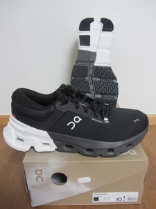 NEU ON Cloudflyer5 Gr.44/US 10,0 Black/White Herren - Bild 1 von 1