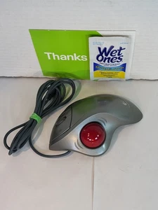 Logitech Trackman Wheel Mouse Trackball Cablato USB Modello T-BB18 Funzionante Buono  - Foto 1 di 5