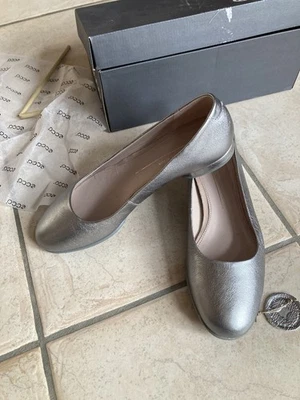 ECCO Damen Designer Schuhe Ballerina Gr. 39 Silber NEU mit Karton - Bild 1 von 4