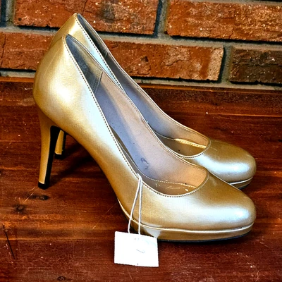 Christian Siriano Heeled Pumps Womens 6-1/2 Gold Slip On 4" Heel - Image 1 of 4