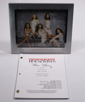 Desperate Housewives Pilot Shooting Script 2004 Signed Marc Cherry +Framed Photo - Image 1 of 4