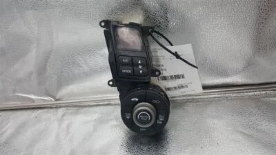 Honda Insight 2010-2011 control de temperatura OEM 79600TM8A51 Foto 1 de 4