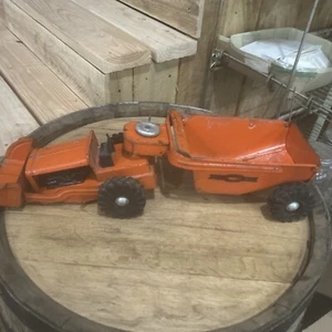 VINTAGE WYANDOTTE EARTH MOVER DUMP TRAILER ORANGE PRESSED STEEL - Picture 1 of 16