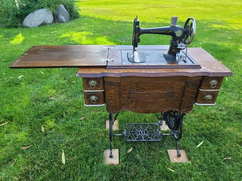 Domestic Antique Sewing Machine with Cabinet and Foot Pedal Treadle Cover