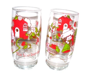 Vintage Strawberry Shortcake Glasses Set 2 / 16 oz - Picture 1 of 2