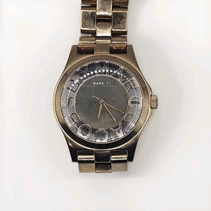 Marc Jacobs Henry Champagne Dial Gold Tone Stainless Steel Women's Watch - Picture 1 of 6