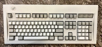 Auténtico teclado mecánico IBM modelo M 101 teclas (n.º de pieza 1391401) Foto 1 de 4