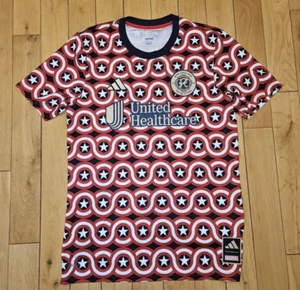 Adidas NEW ENGLAND REVOLUTION Captain America MARVEL MLS Soccer Jersey Kit Men M - Picture 1 of 10