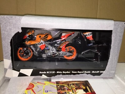 122081169 MINICHAMPS 1:12 HONDA 2008 NIKY HAYDEN VERY RARE NEW FREE SHIP. WORLD - Immagine 1 di 3