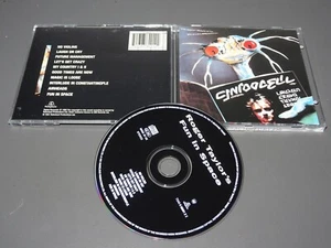 ROGER TAYLOR - FUN IN SPACE / REMASTER-UK-CD 1996 (MINT-) - Foto 1 di 1