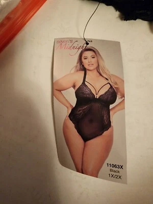 Peluche negro Seven 'til Midnight con tanga trasero para mujer talla 1X/2X Foto 1 de 4