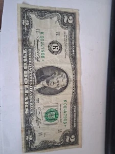 1976 Two Dollar Federal Reserve STAR NOTE $2 K 00447908* - Picture 1 of 10