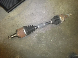 Albero motore Mazda 3 BK 1,6L diesel - Foto 1 di 1