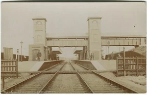 THE NEW STATION, LETCHWORTH - Hertfordshire Railway Postcard (P2508) - Picture 1 of 2