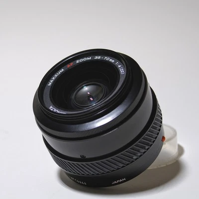 Minolta Maxxum AF Zoom 35-70mm f1:4(22) | Sony A-Mount Compact Macro Zoom Lens - Image 1 of 4