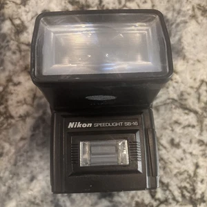 Nikon  Speedlight  SB-16  - GOOD CONDITION - TESTED & WORKING - Picture 1 of 6