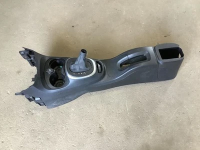 Consola planta delantera 4 puertas modelo L compatible con FIAT 500 303619 14-17 Foto 1 de 4