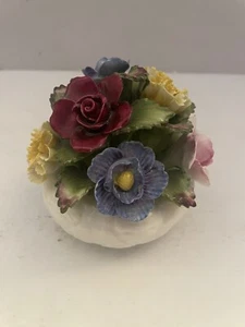 Vtg AYNSLEY FINE BONE CHINA FLOWER Bouquet Arrangement England - Picture 1 of 9