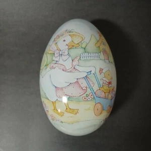 Contenedor de huevos de Pascua de hojalata Chris Rigo 1987 5""L X 3,5""H pato ganso metal - Imagen 1 de 10