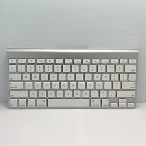 Teclado mágico inalámbrico OEM Apple (modelo A1314) para MacBook/iPad. - Imagen 1 de 5