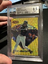 1996 Bowman's Best Previews Atomic Refractor Ken Griffey Jr  BGS 8.5 NM-MT+ HOF