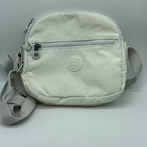 Bolso Bandolera Kipling Keefe Cartera Alabastro Tonal Blanco sobre Blanco - Imagen 1 de 13