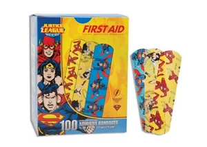 Justice League™ Adhesive Bandages 3/4" x 3" - Picture 1 of 1