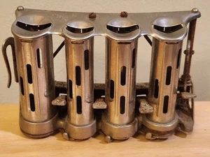Vintage McGill High Speed Münzwechsler 4 Fass Spender. Gürtelhalterung, hergestellt in den USA  - Bild 1 von 6