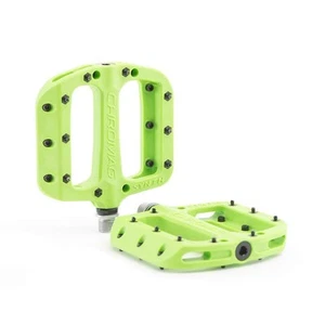 Chromag Synth Platform Pedals 9/16" Concave Nylon Body 18 Removable Pins Green - Picture 1 of 2