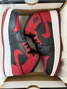 Nike Air Jordan 1 Mid Gym Red Banned Bred Shoes 554725-074 Youth size 4.5Y - Picture 1 of 3